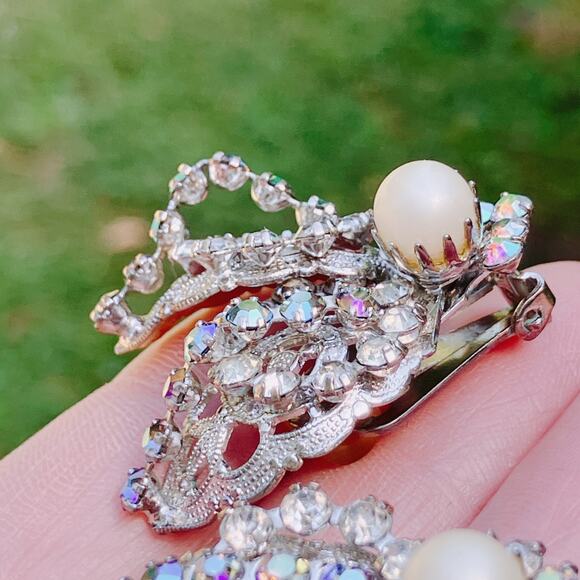 VTG Signed Hobé Mid Century Earrings AB 1950s Rhinestone Faux Pearl Clip On - Picture 6 of 11